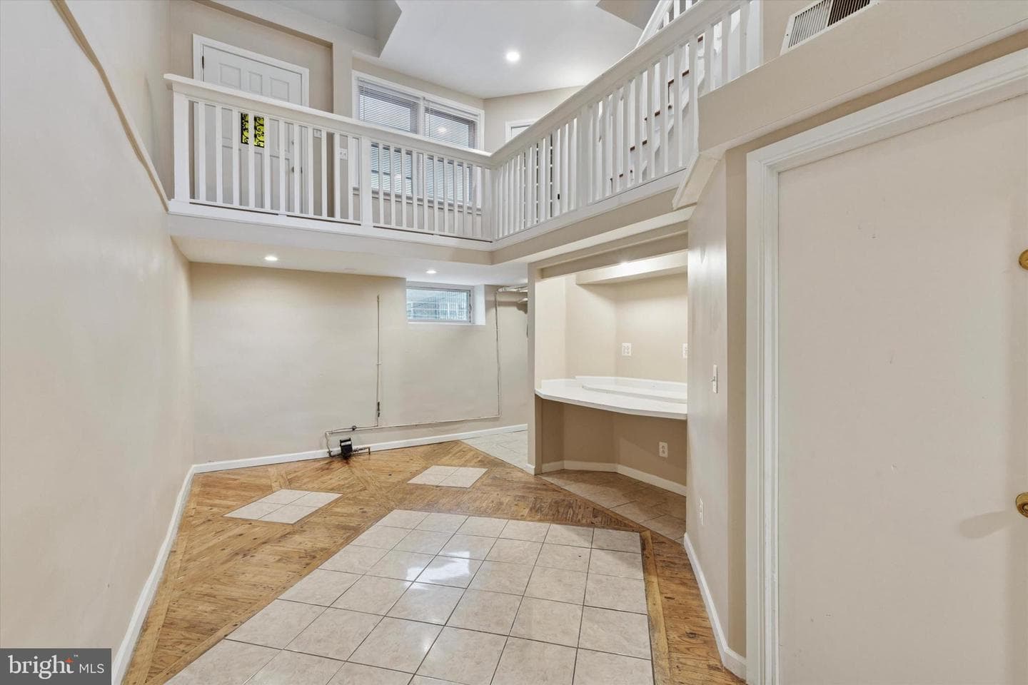 6329 Hegerman Street photo 3