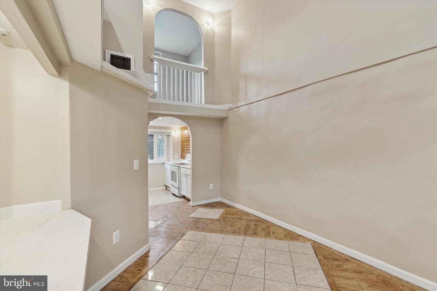 6329 Hegerman Street photo 4