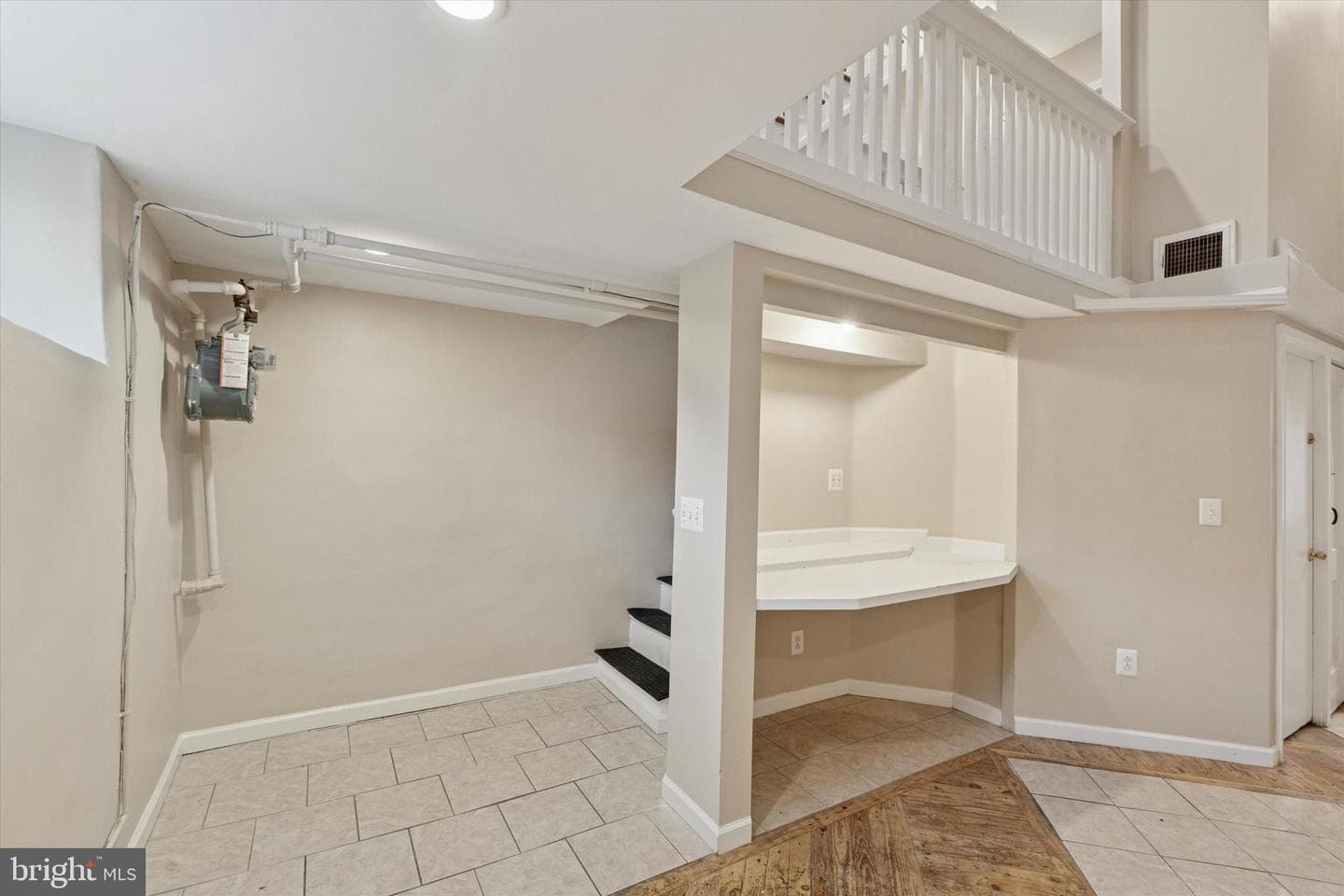 6329 Hegerman Street photo 5