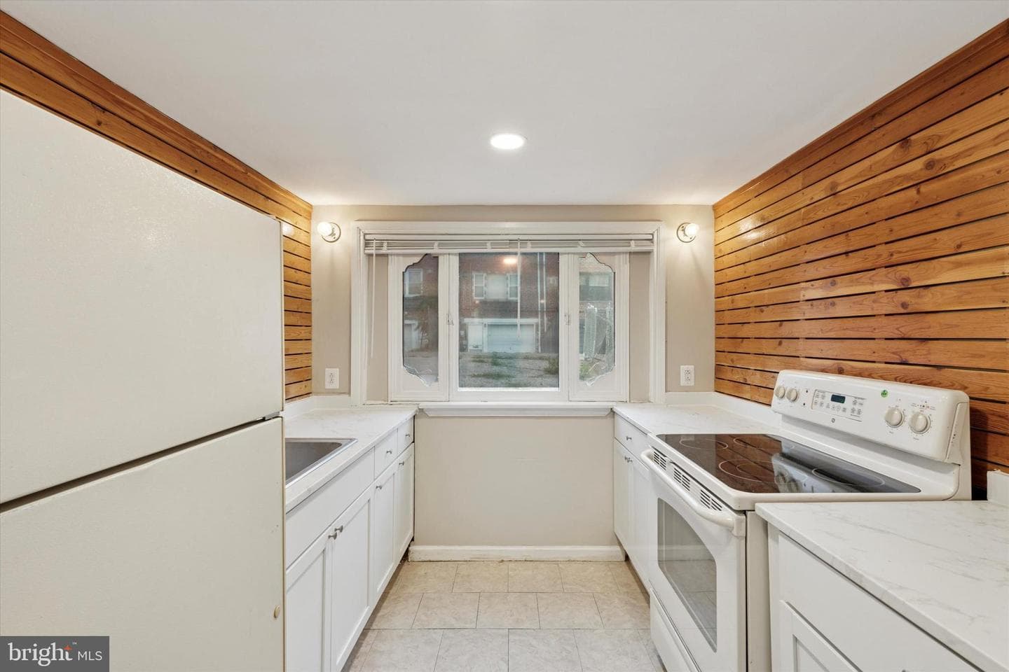 6329 Hegerman Street photo 6