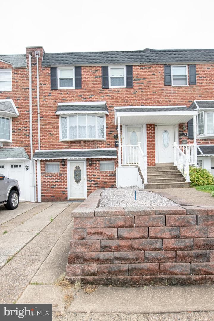 3303 Gurley Road photo 3