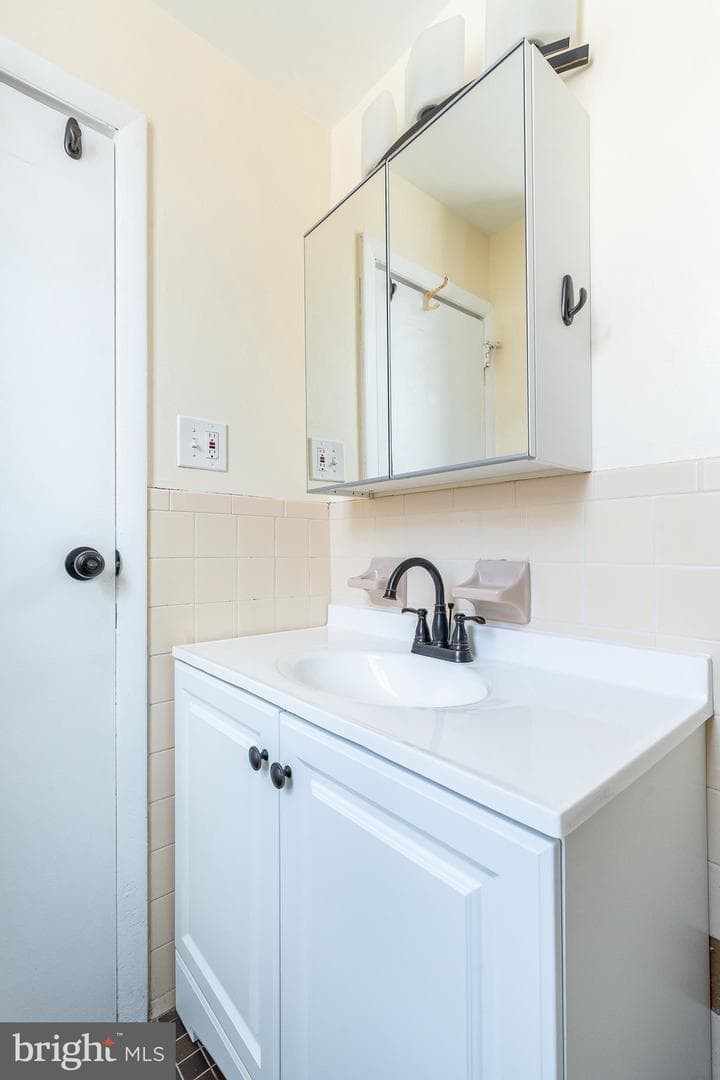 2135 Walnut Street #803 photo 18