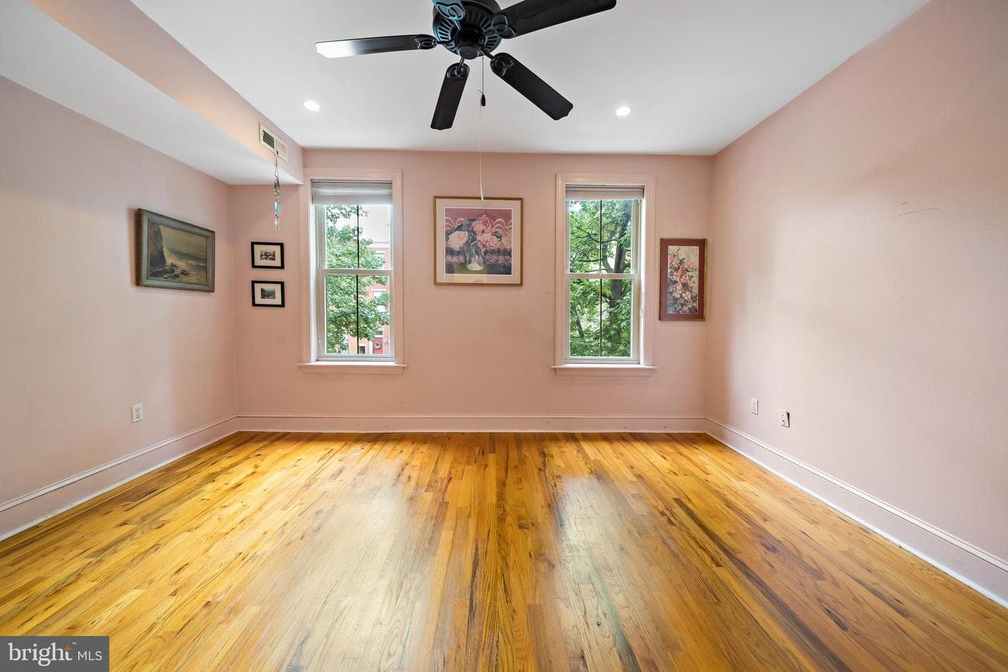 1812 Fairmount Avenue photo 18