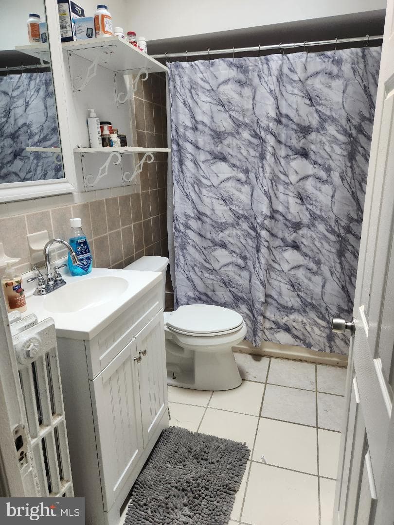 6553 N Smedley Street photo 16