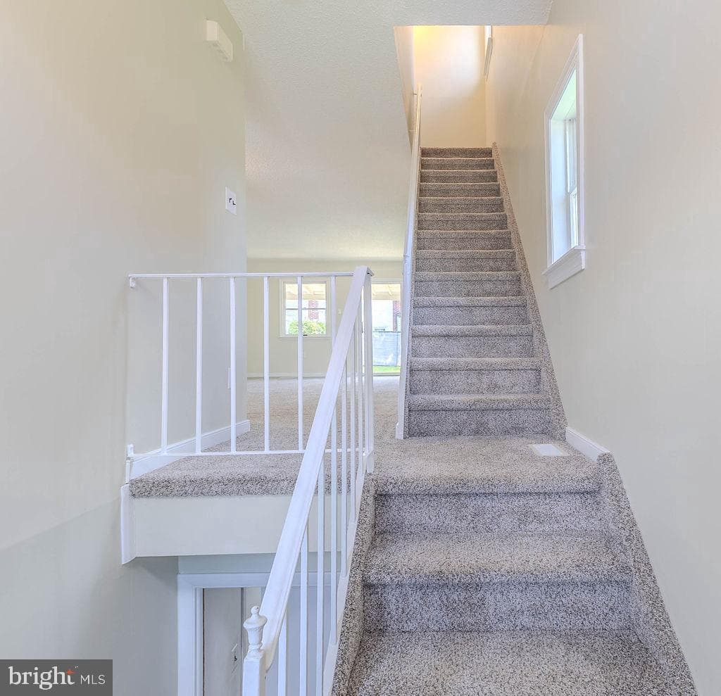 4128 Whiting Road photo 5