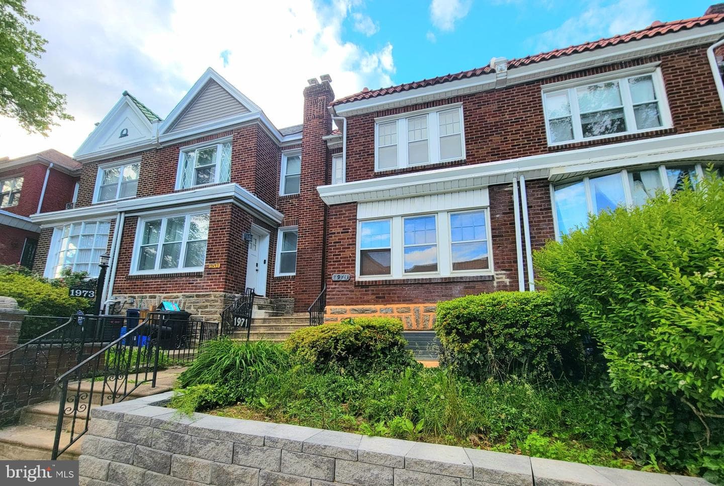 1971 Ashley Street photo 3
