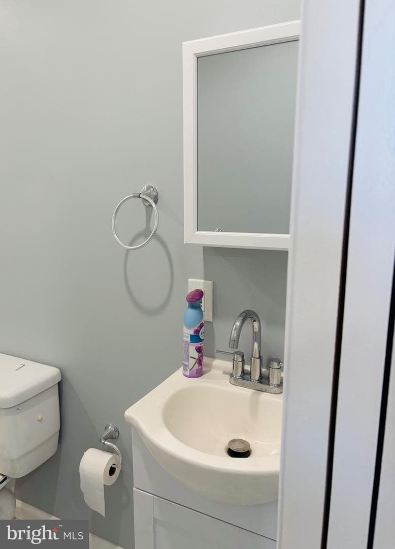 163 W Palmer Street photo 36