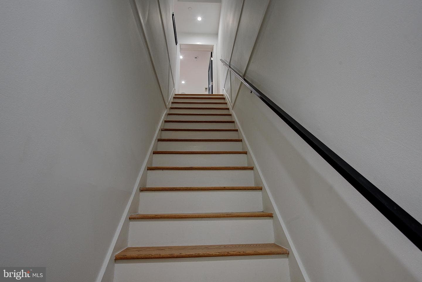 1426 Kenilworth Street photo 29