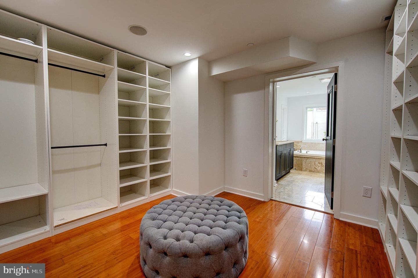 1426 Kenilworth Street photo 33