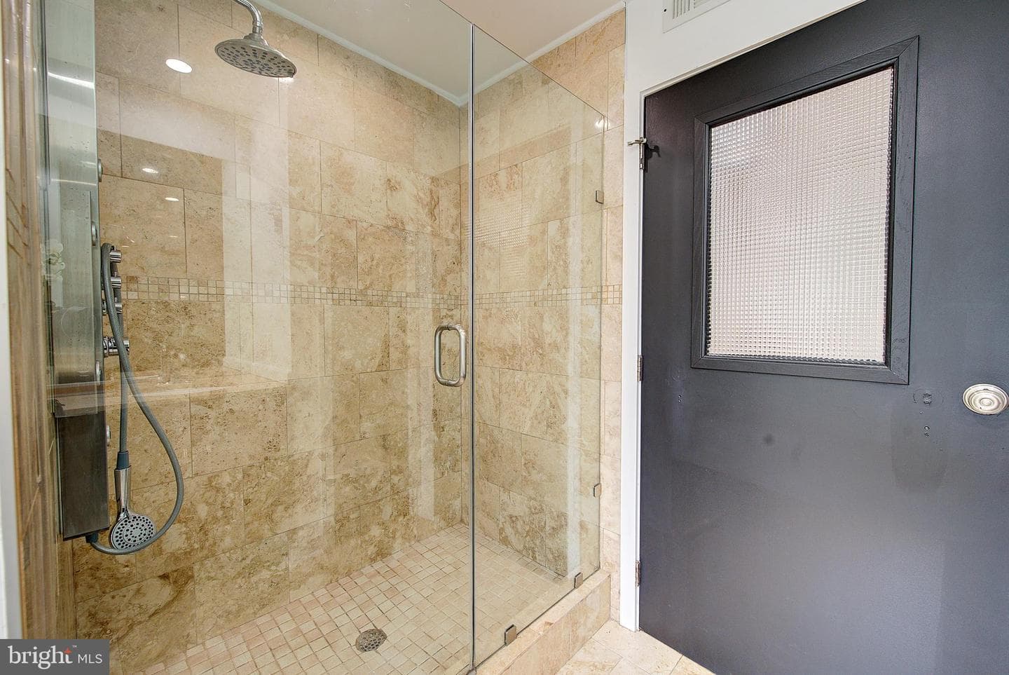 1426 Kenilworth Street photo 37