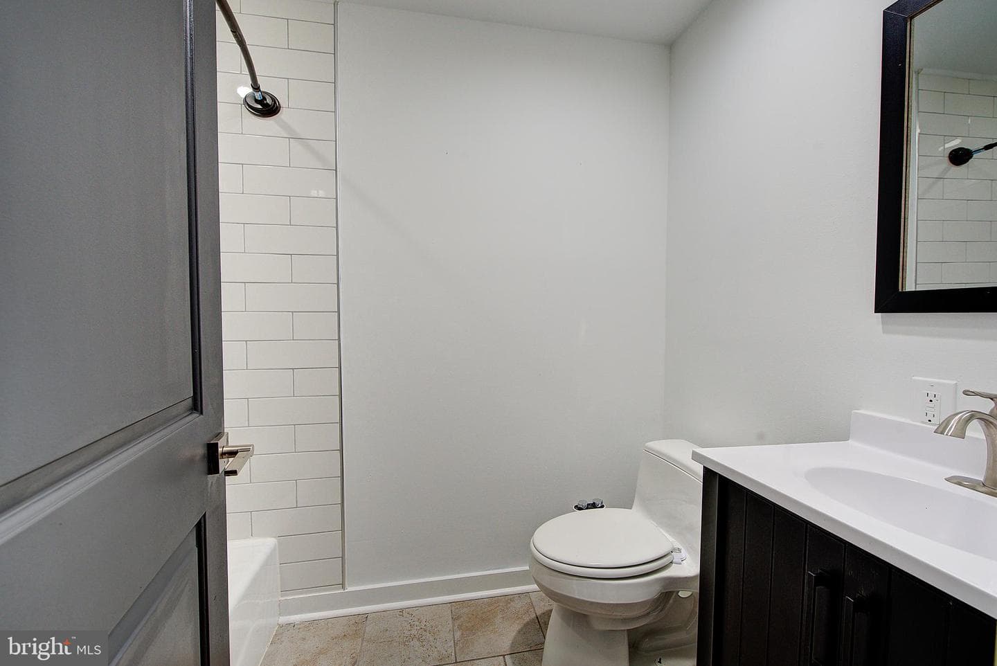 1426 Kenilworth Street photo 44