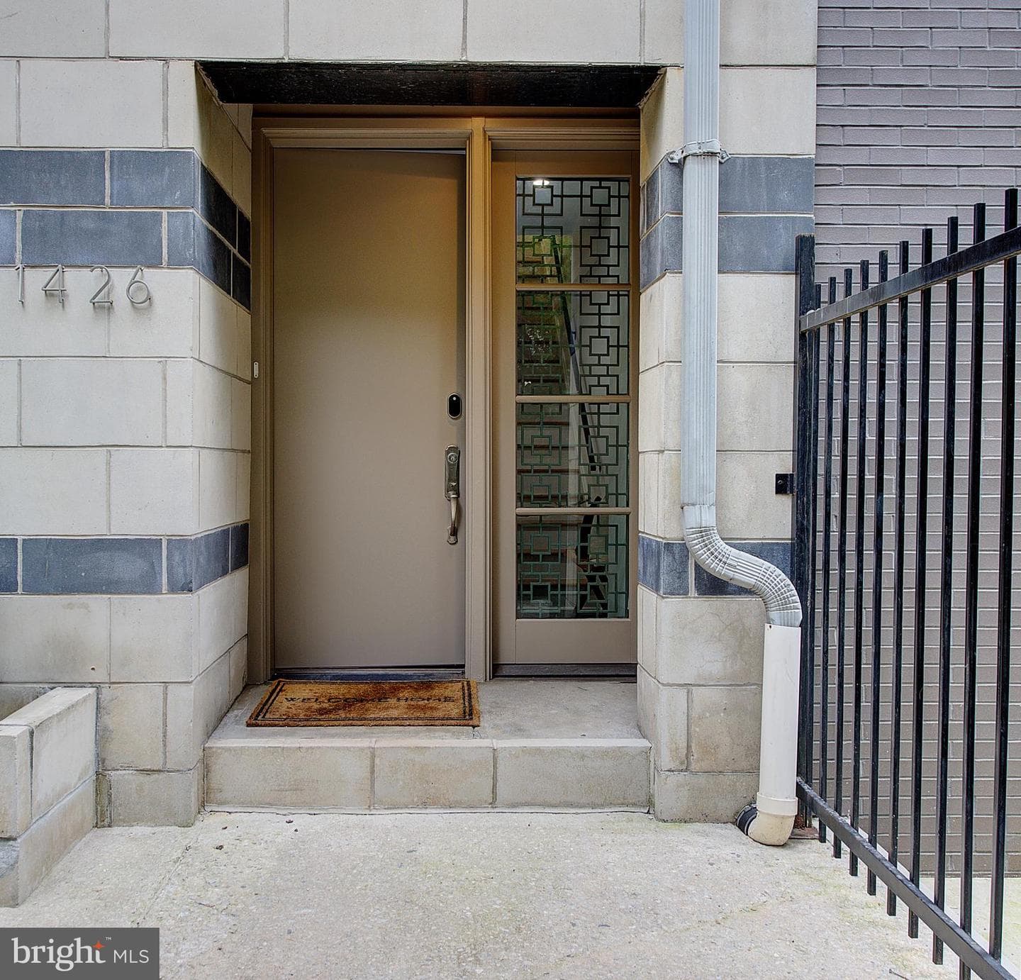 1426 Kenilworth Street photo 5