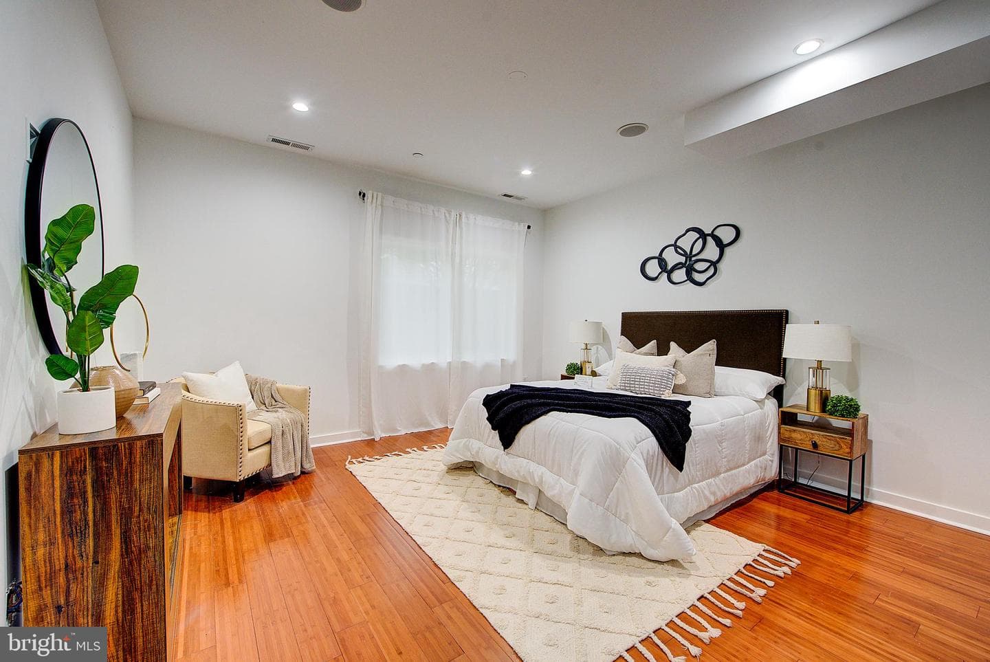 1426 Kenilworth Street photo 7