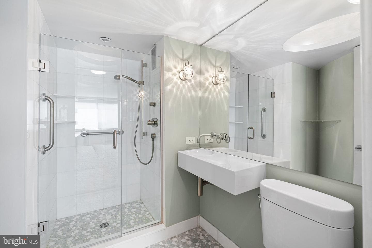 2401 Pennsylvania Avenue #19a4 photo 17
