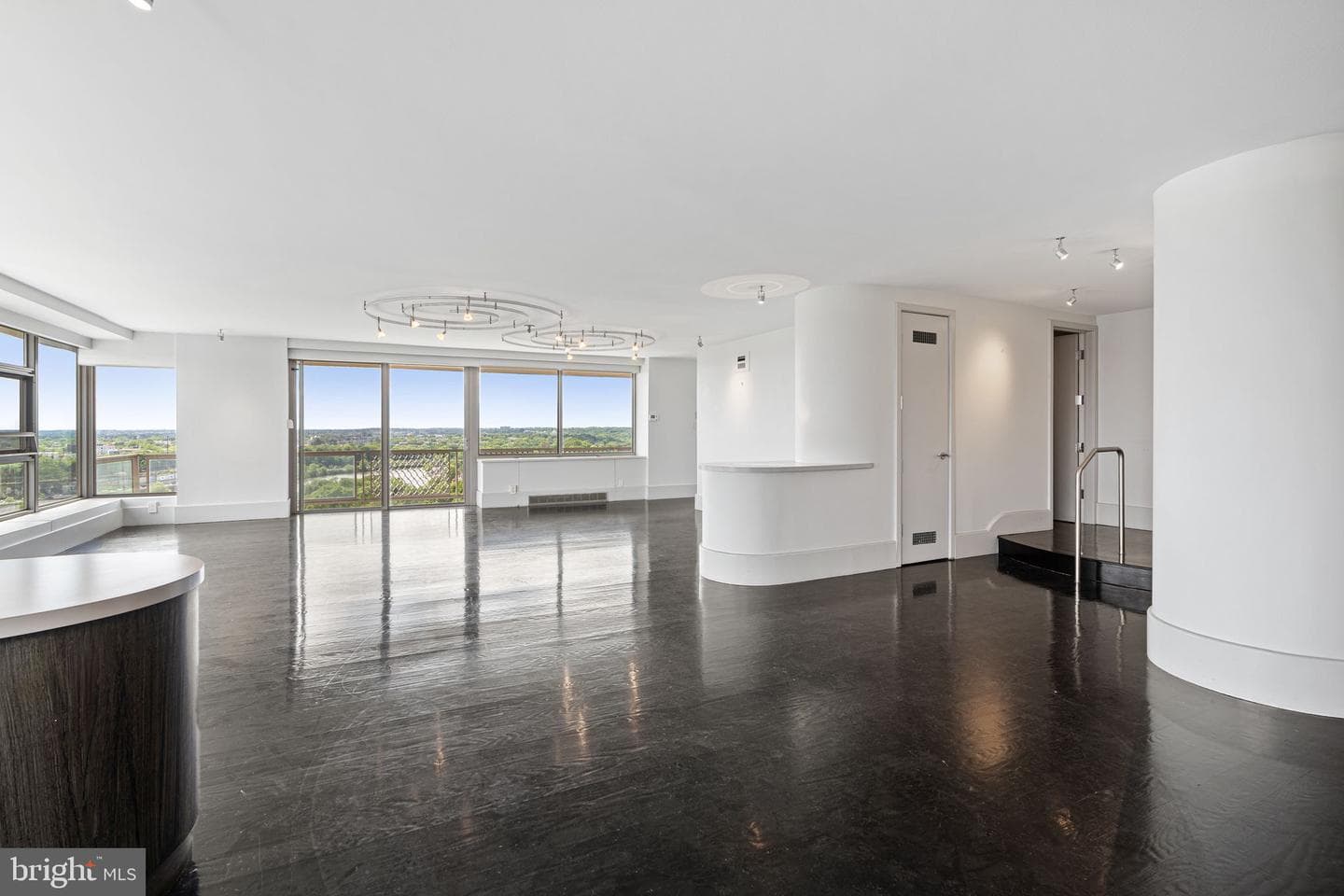 2401 Pennsylvania Avenue #19a4 photo 5