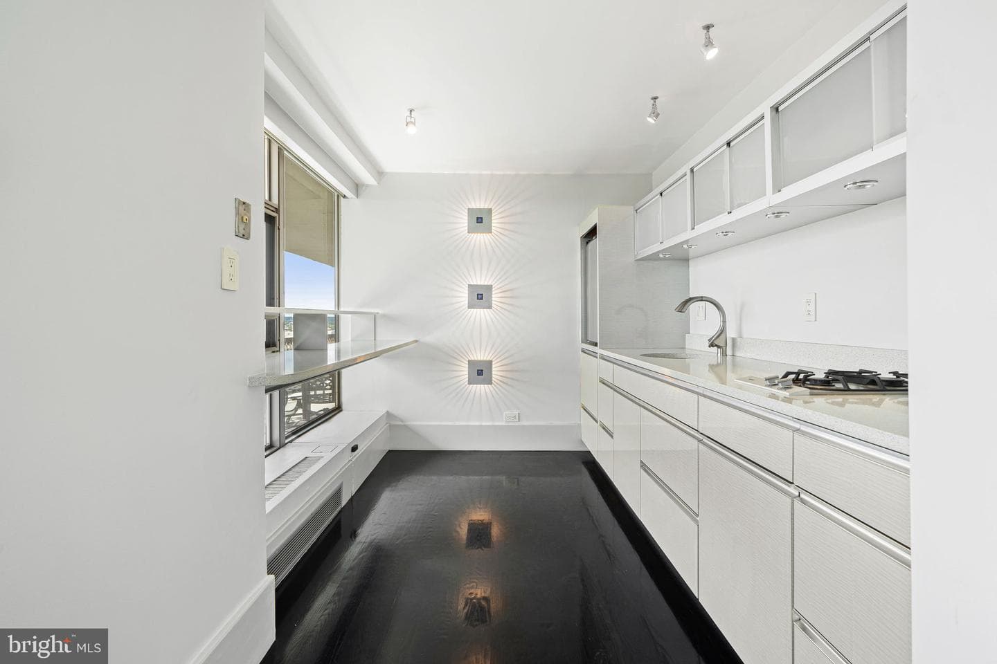2401 Pennsylvania Avenue #19a4 photo 9