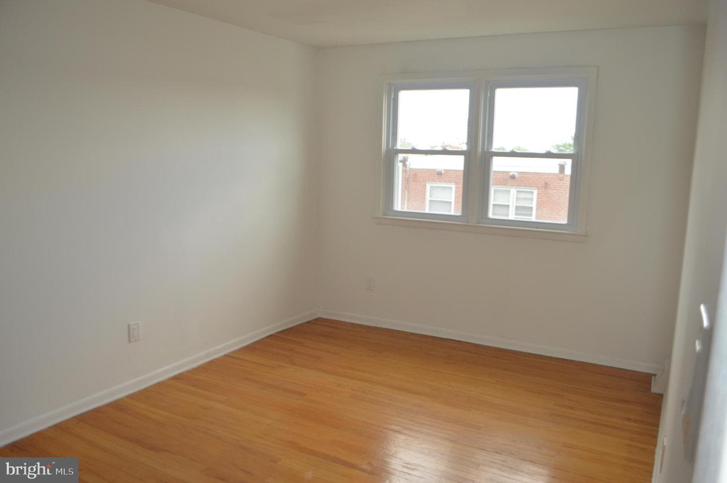 10209 Woburn Place photo 12