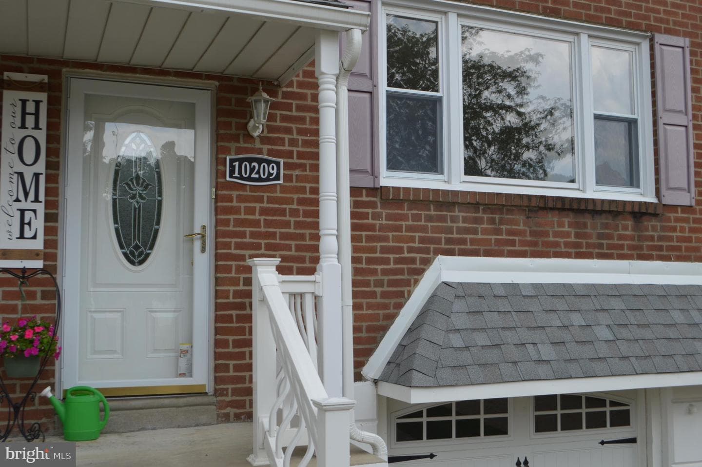 10209 Woburn Place photo 2