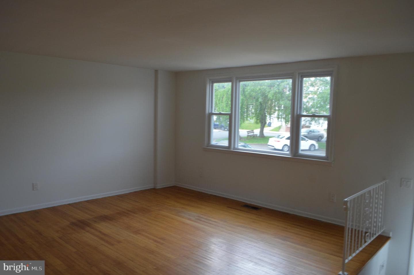 10209 Woburn Place photo 4