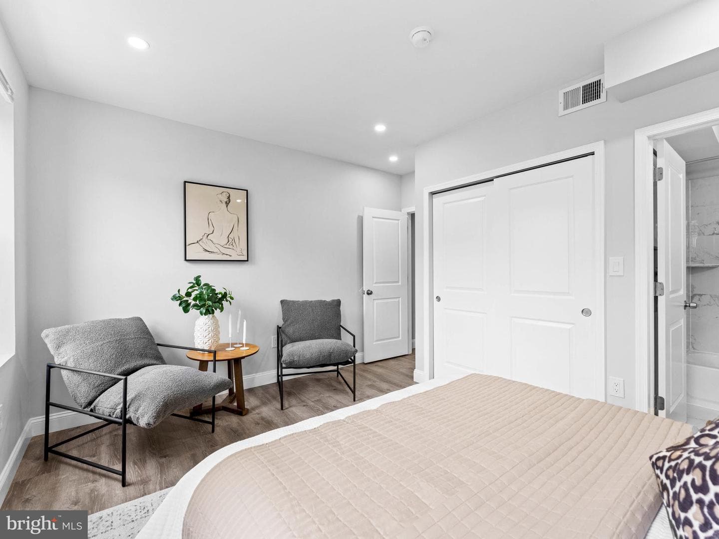 624 S 42nd Street photo 18