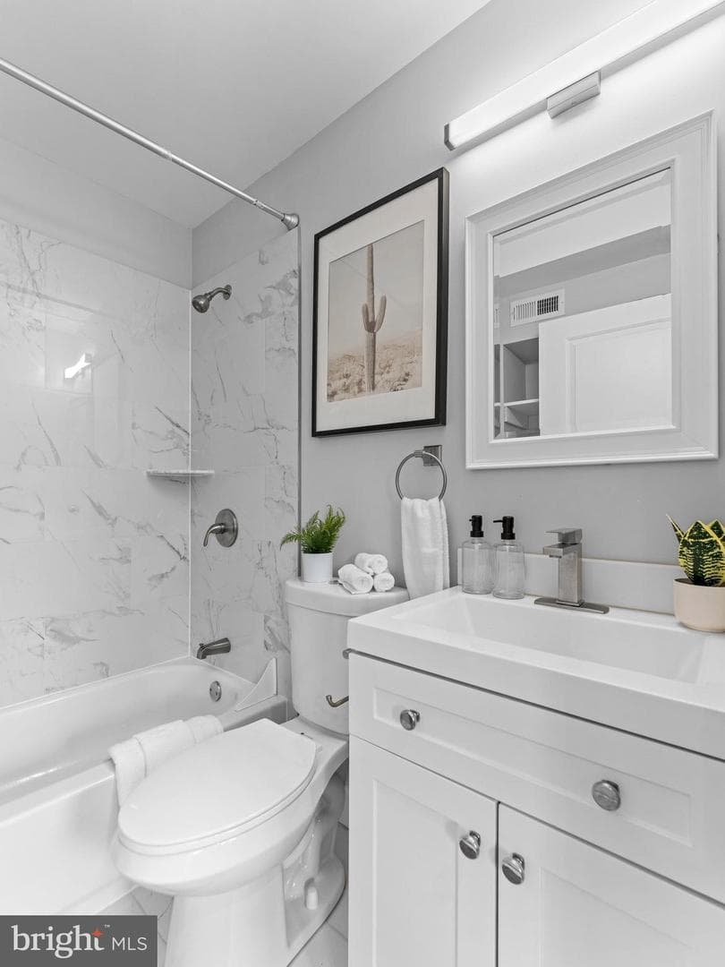 624 S 42nd Street photo 20