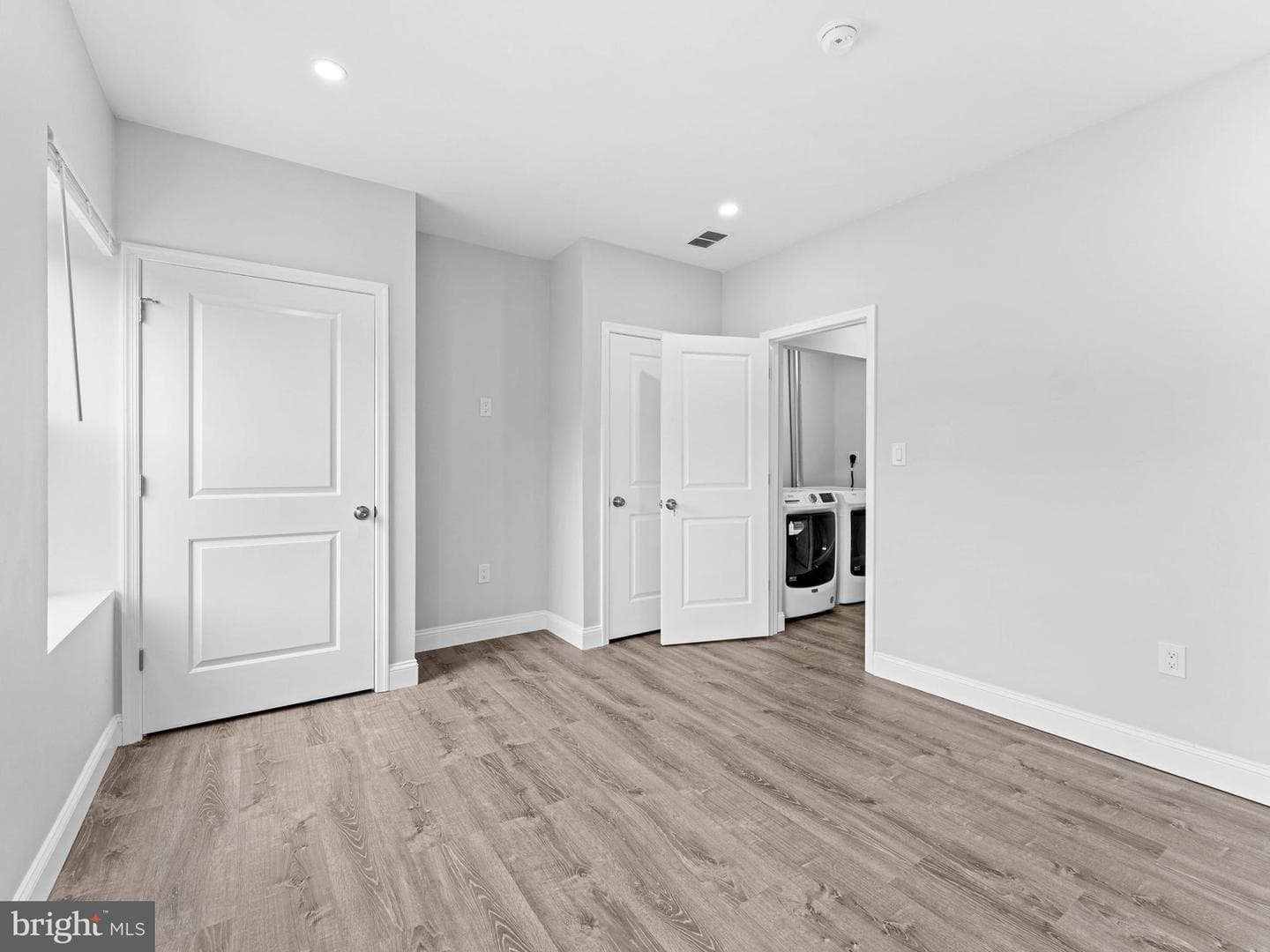 624 S 42nd Street photo 32