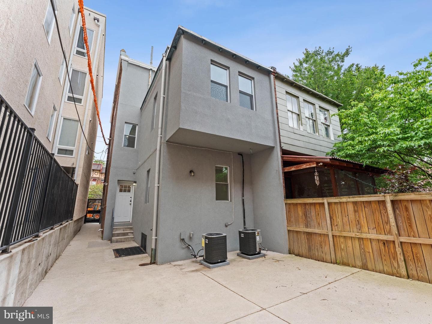 624 S 42nd Street photo 40