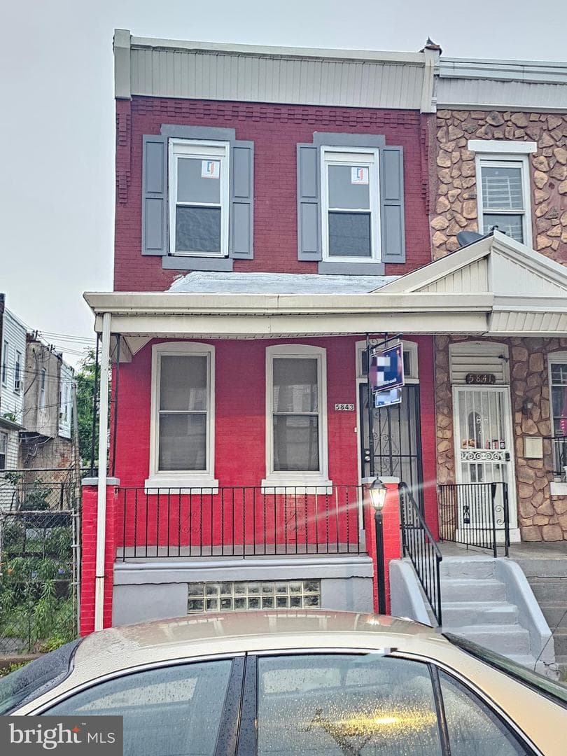 5843 Race Street, Philadelphia