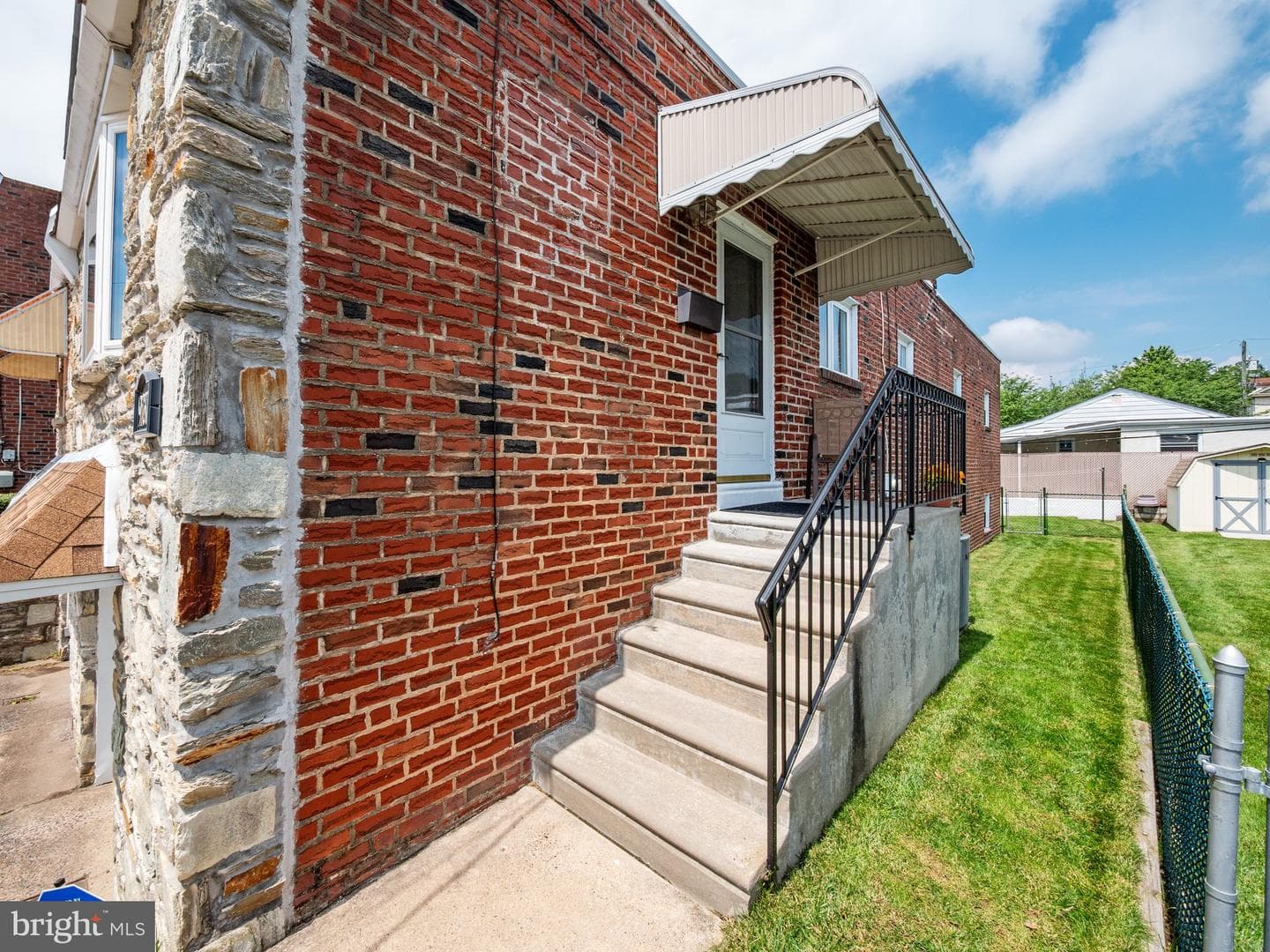 9230 Cottage Street photo 3