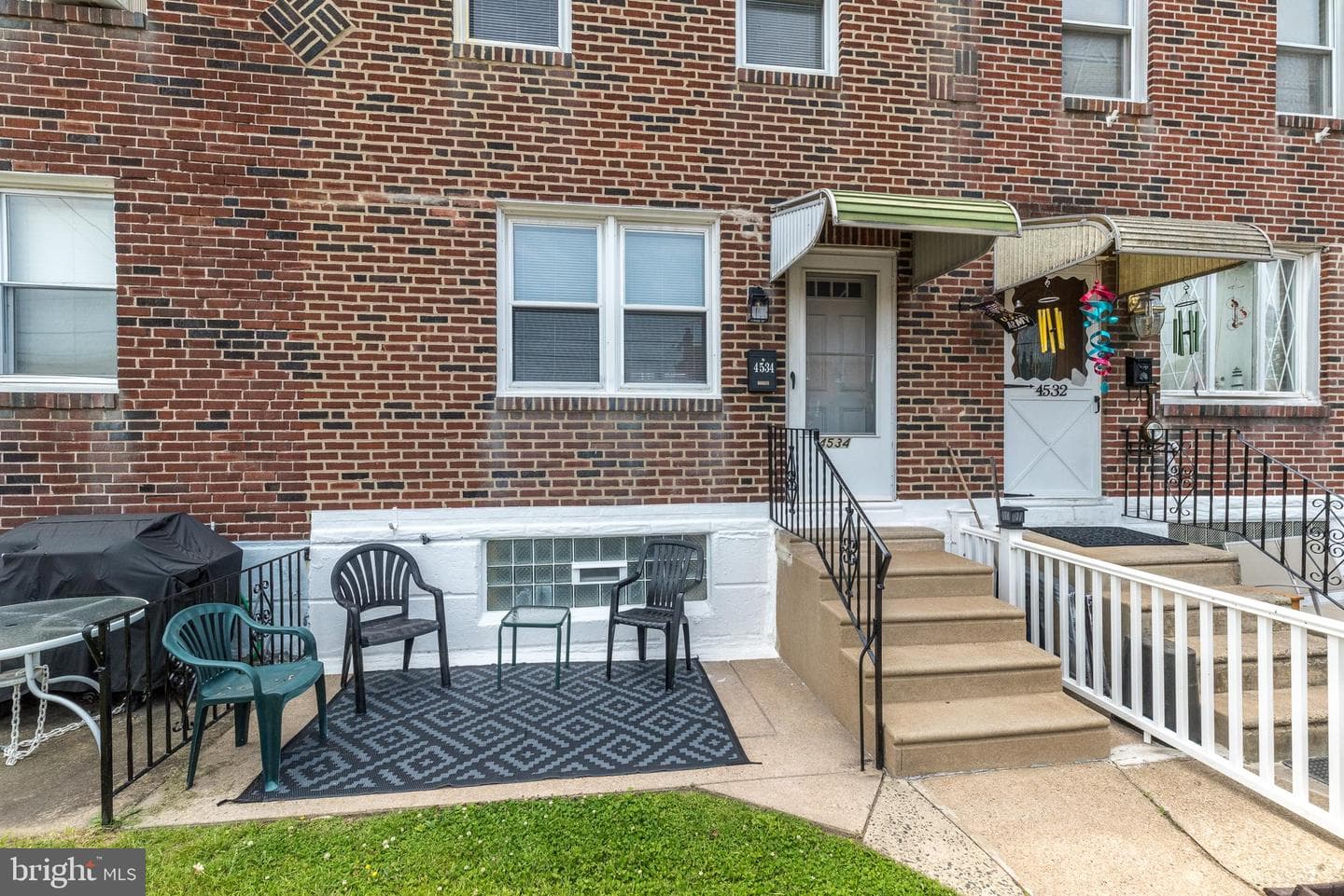 4534 Robbins Avenue photo 2