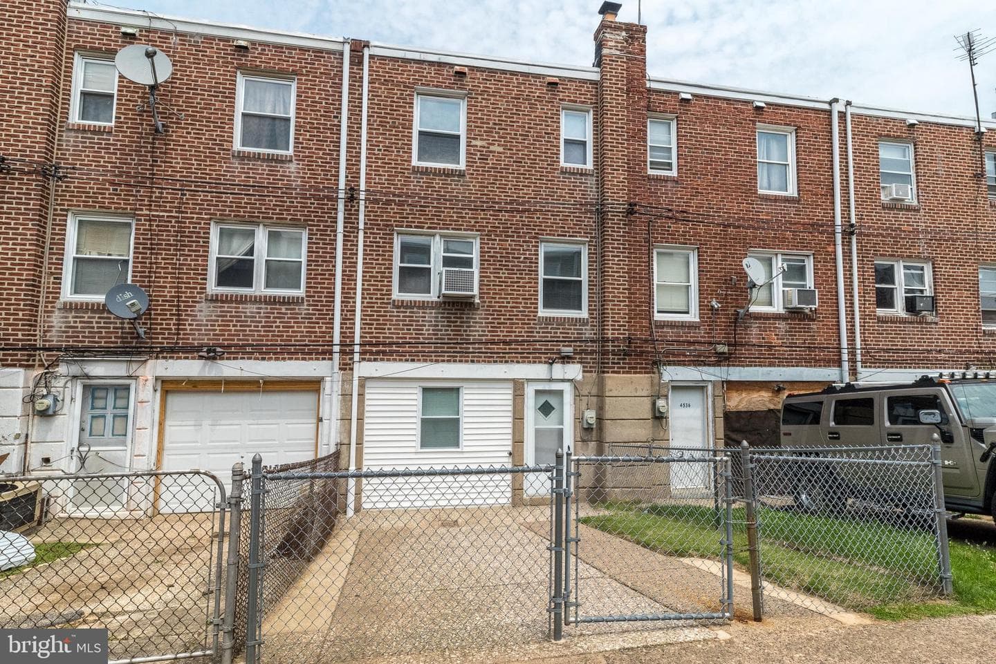 4534 Robbins Avenue photo 32