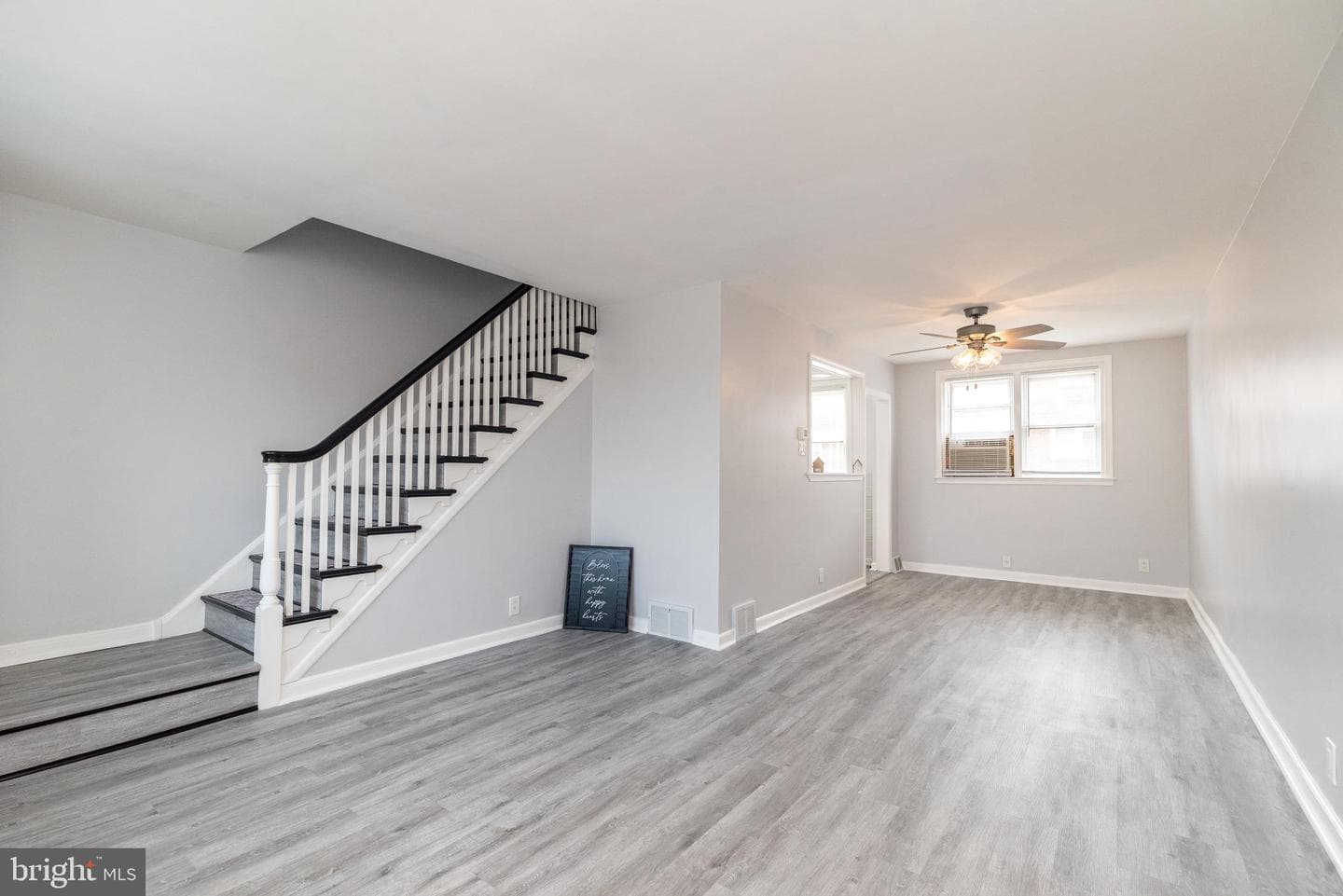 4534 Robbins Avenue photo 4