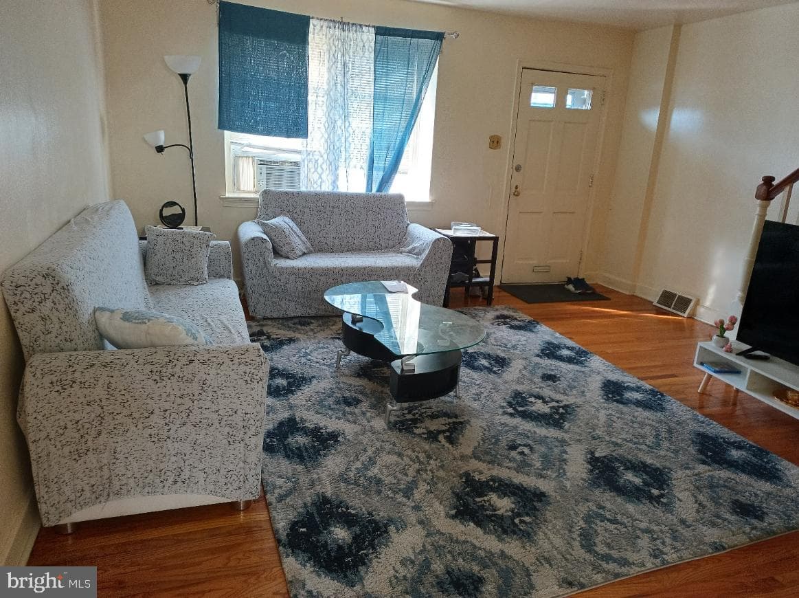 6505 Walker Street photo 2