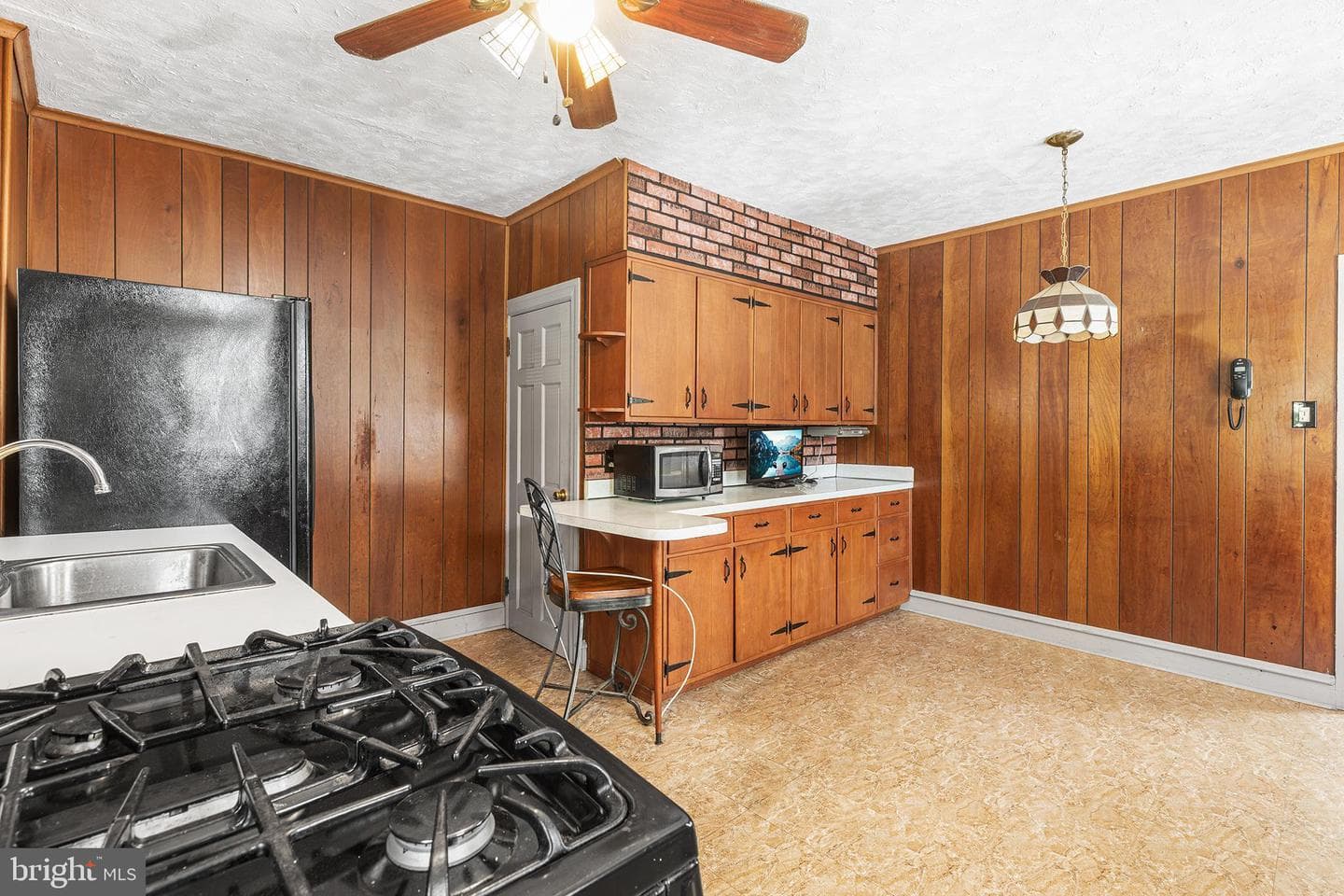 7024 Greene Street photo 11