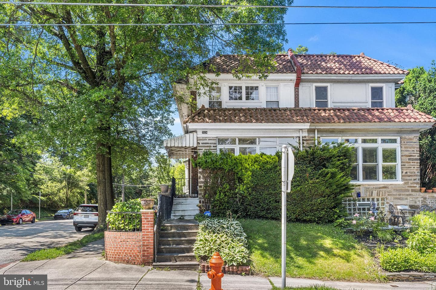 7024 Greene Street photo 2
