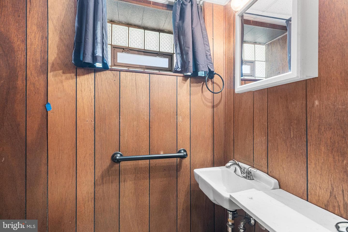 7024 Greene Street photo 23