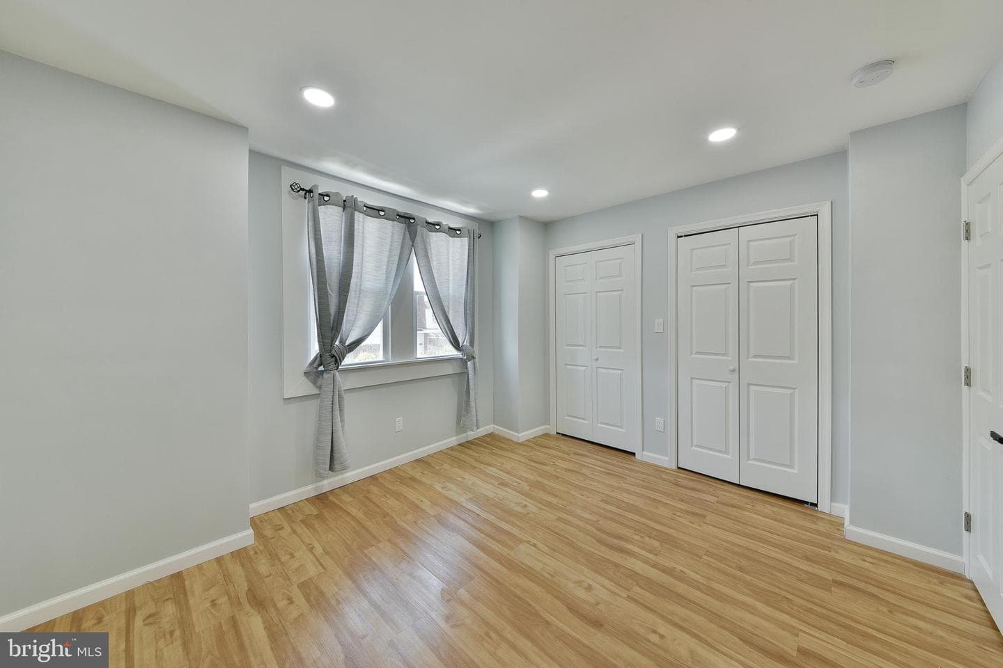 1520 E Mayland Street photo 15