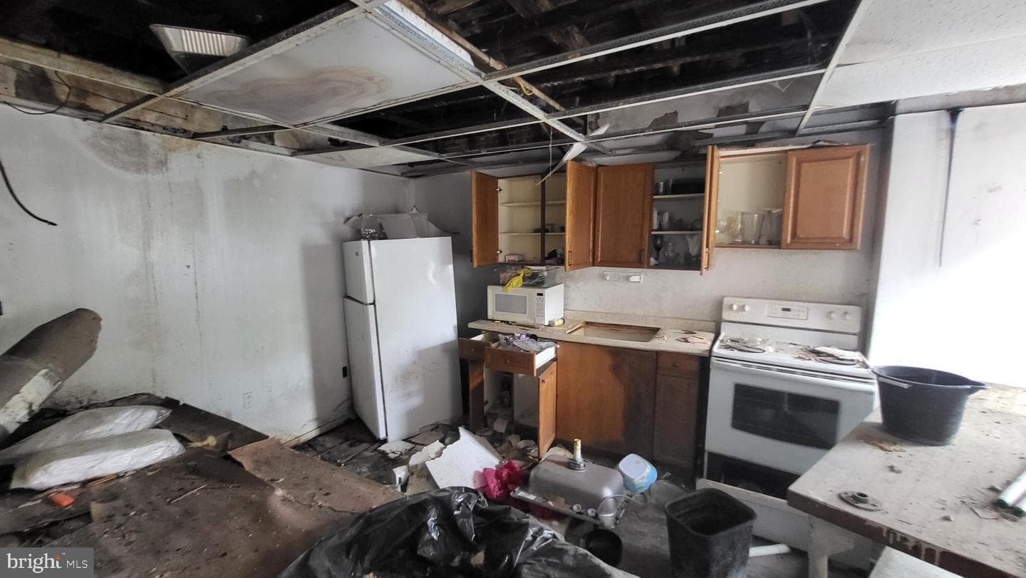 3224 W York Street photo 20