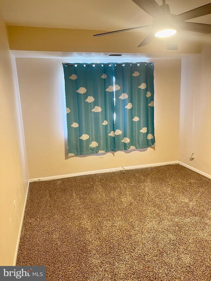 60201 Delaire Landing Road #201 photo 18