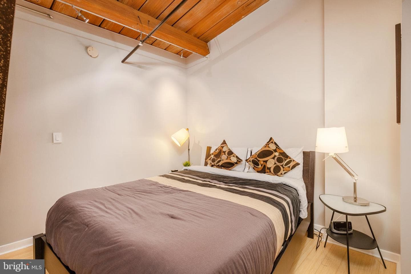 1147 N 4th Street #6e photo 28