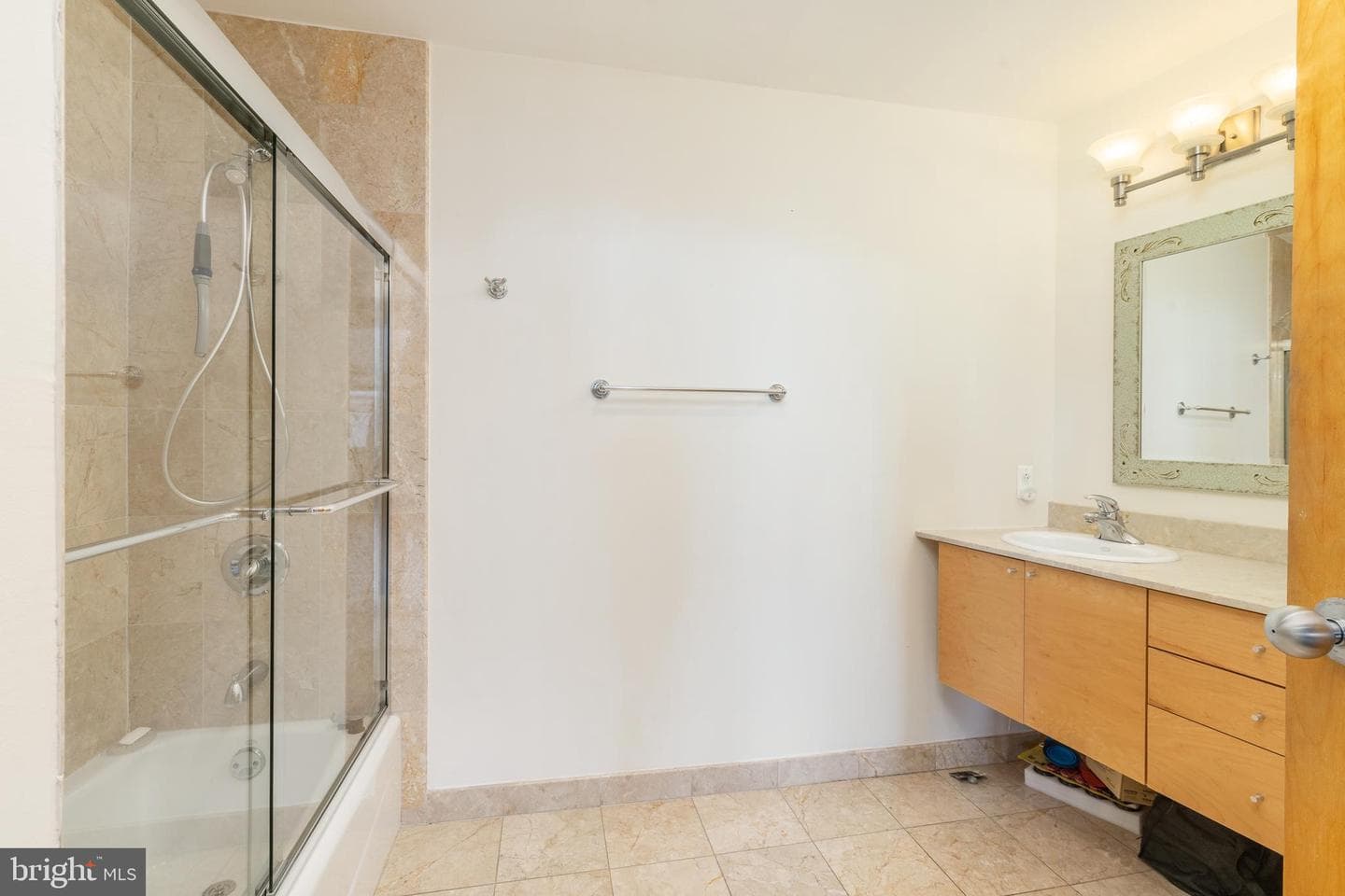 1147 N 4th Street #6e photo 29