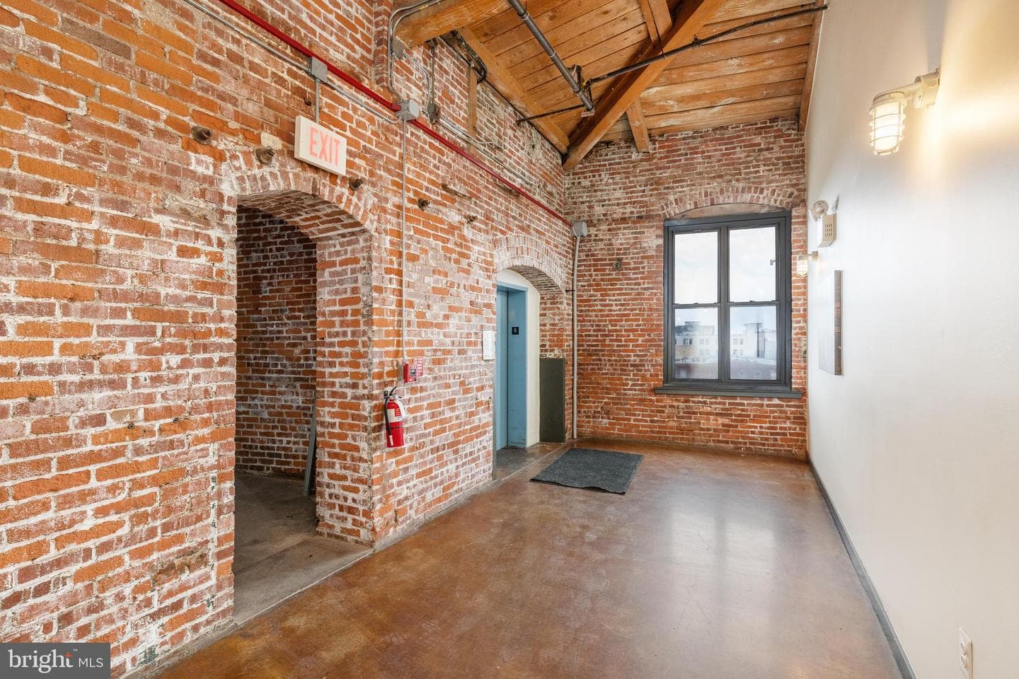 1147 N 4th Street #6e photo 39