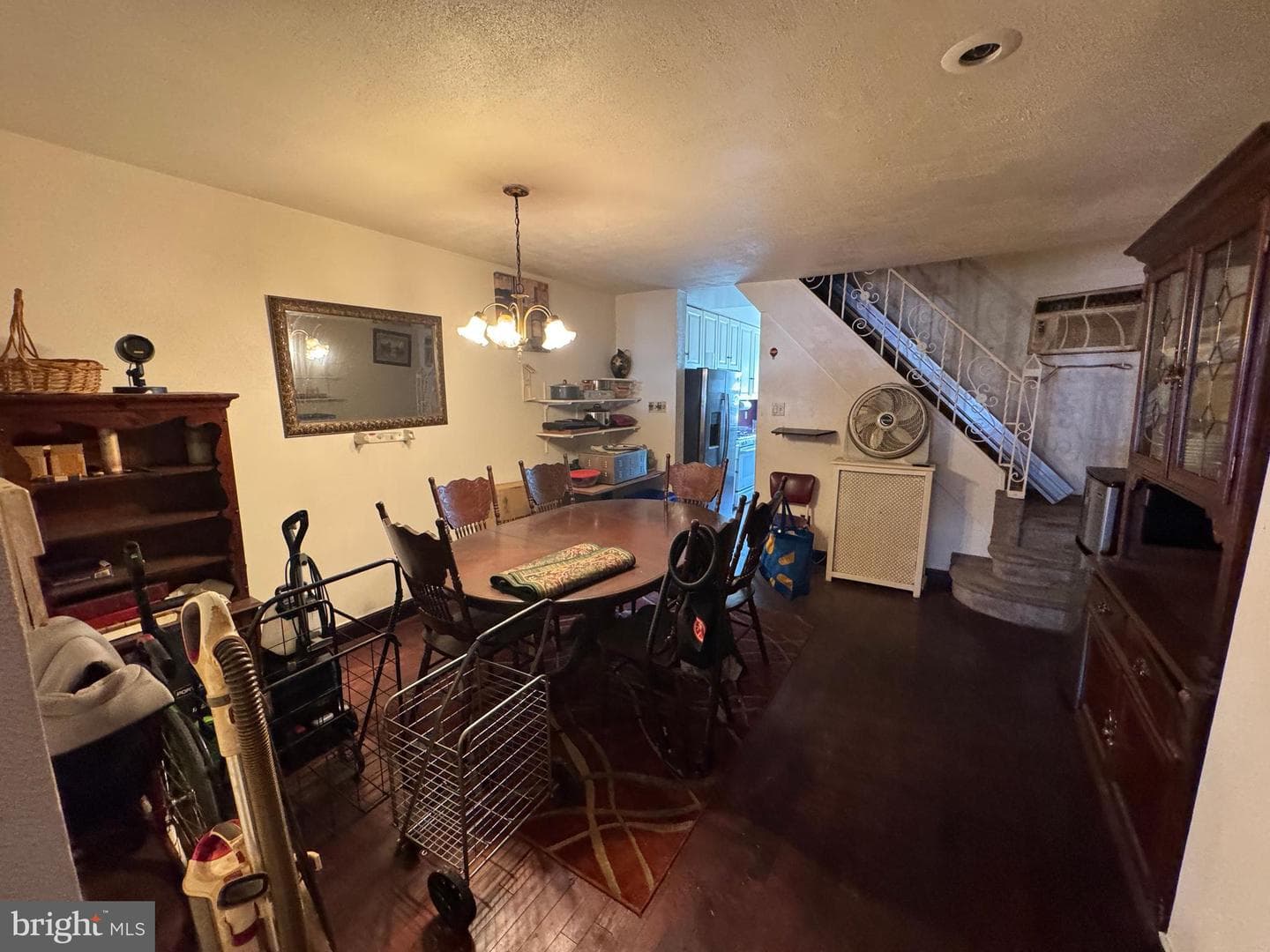 7106 Elmwood Avenue photo 5