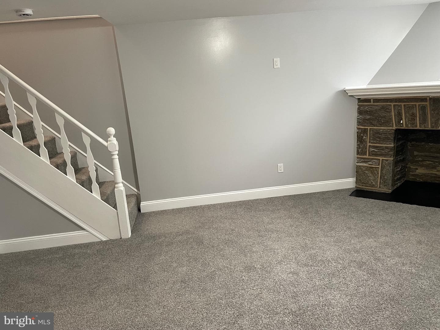 1533 W Chelten Avenue photo 22