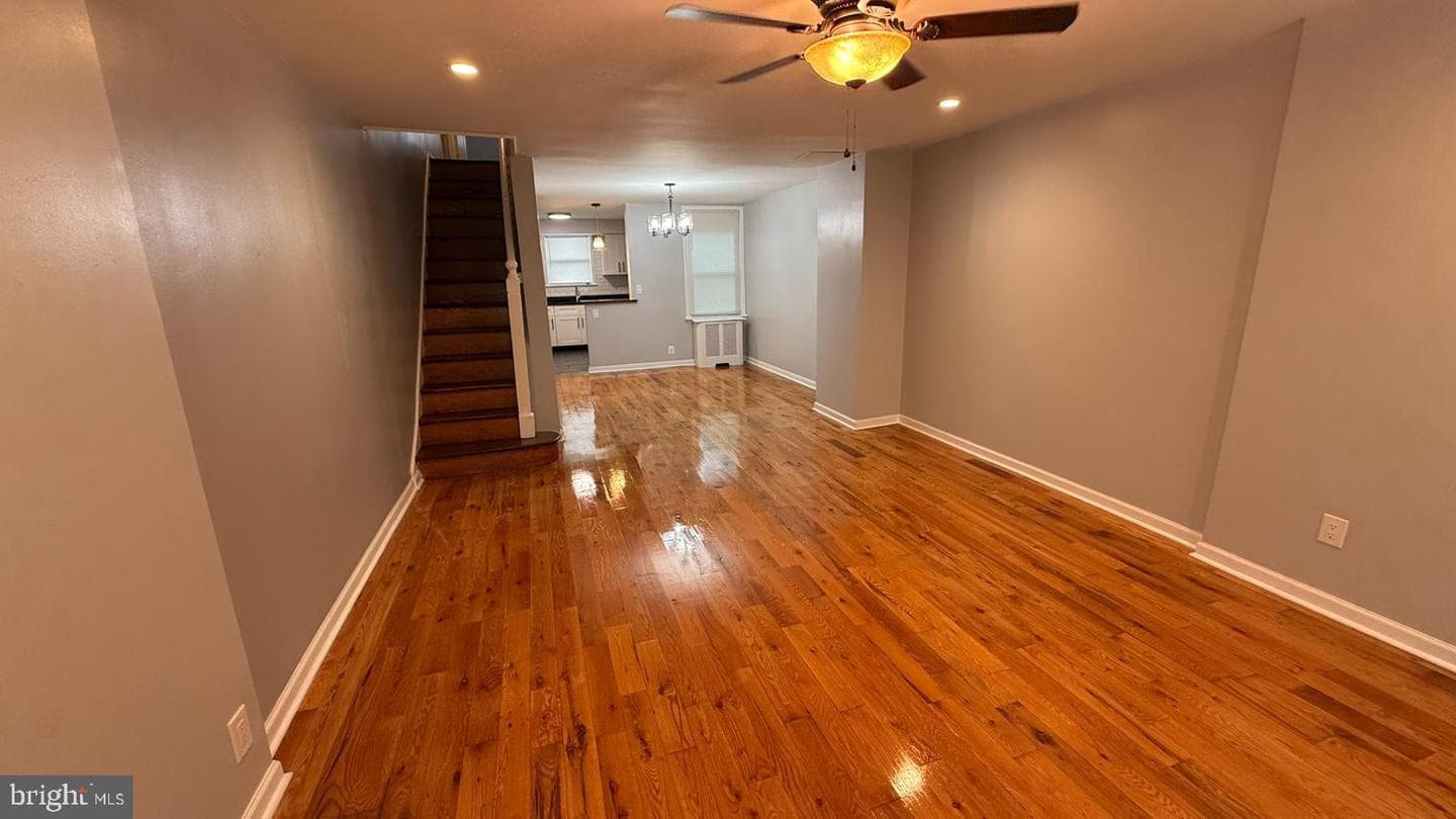 2126 E Sanger Street photo 7