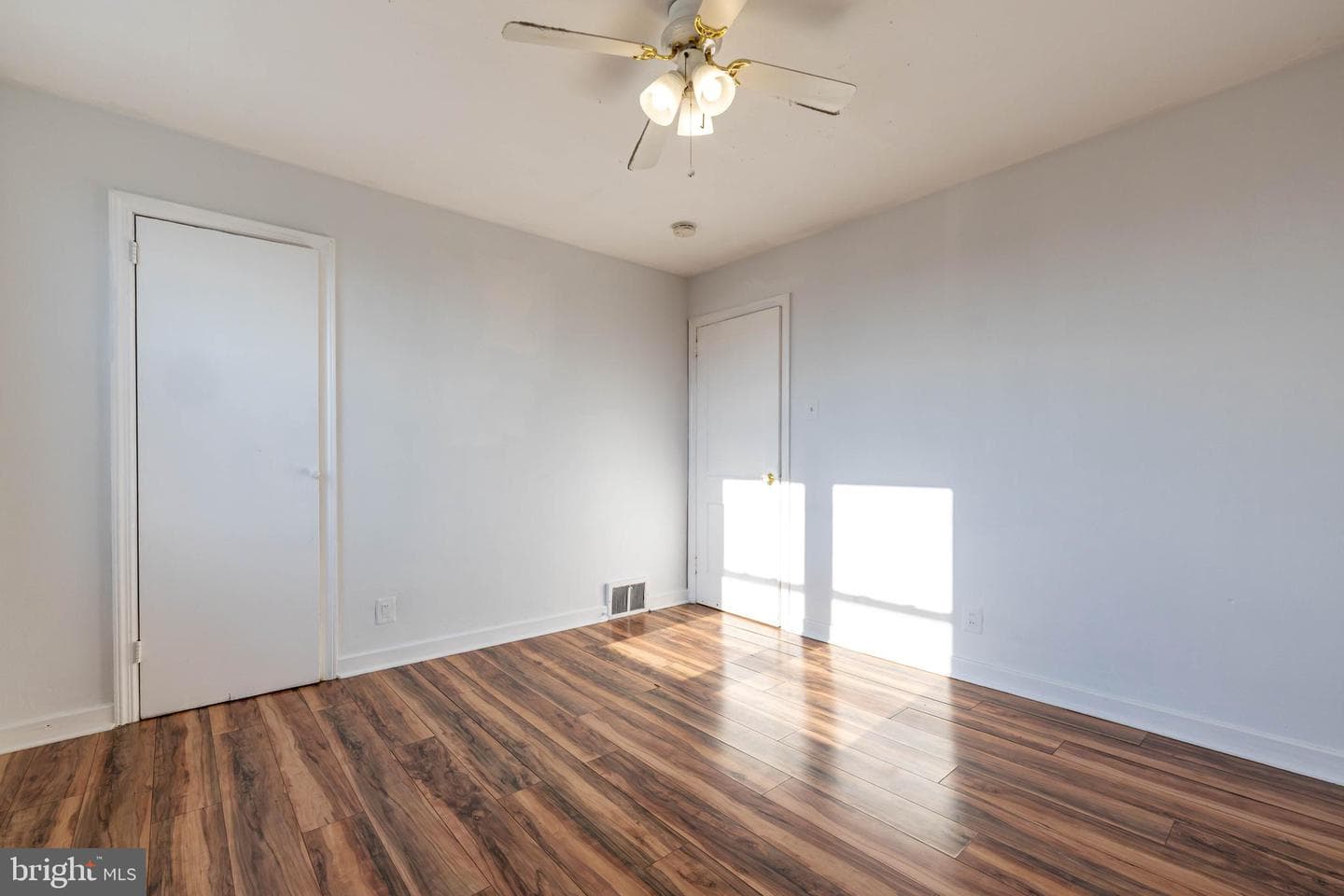 3831 I Street photo 18