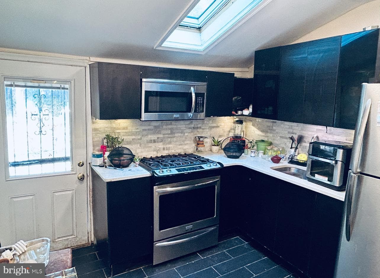 41 E Meehan Avenue photo 5