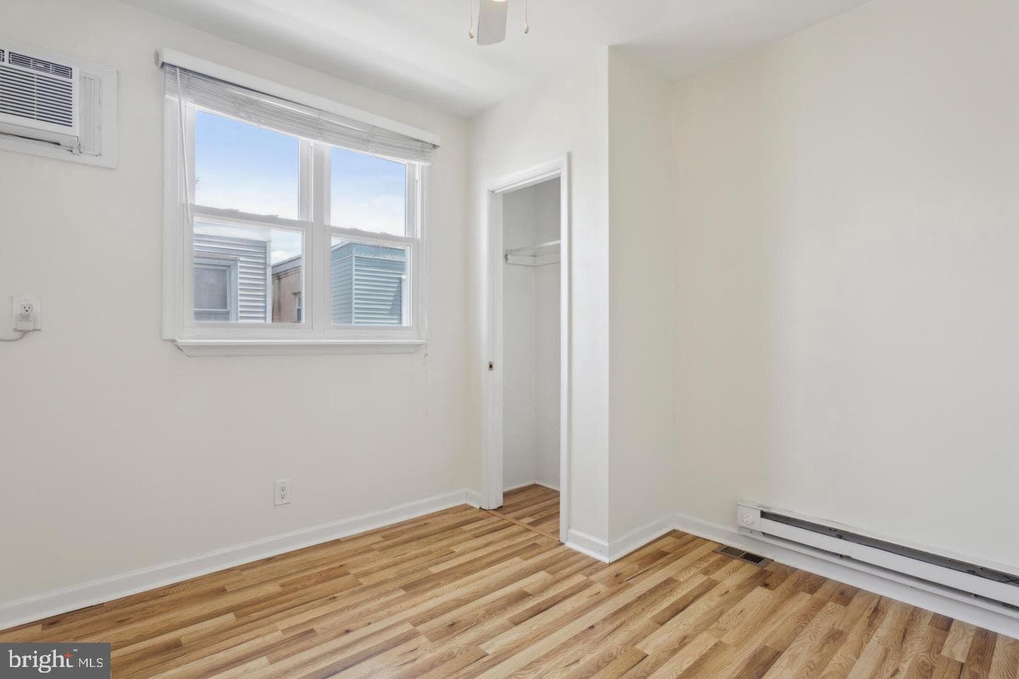 2335 S Chadwick Street photo 10