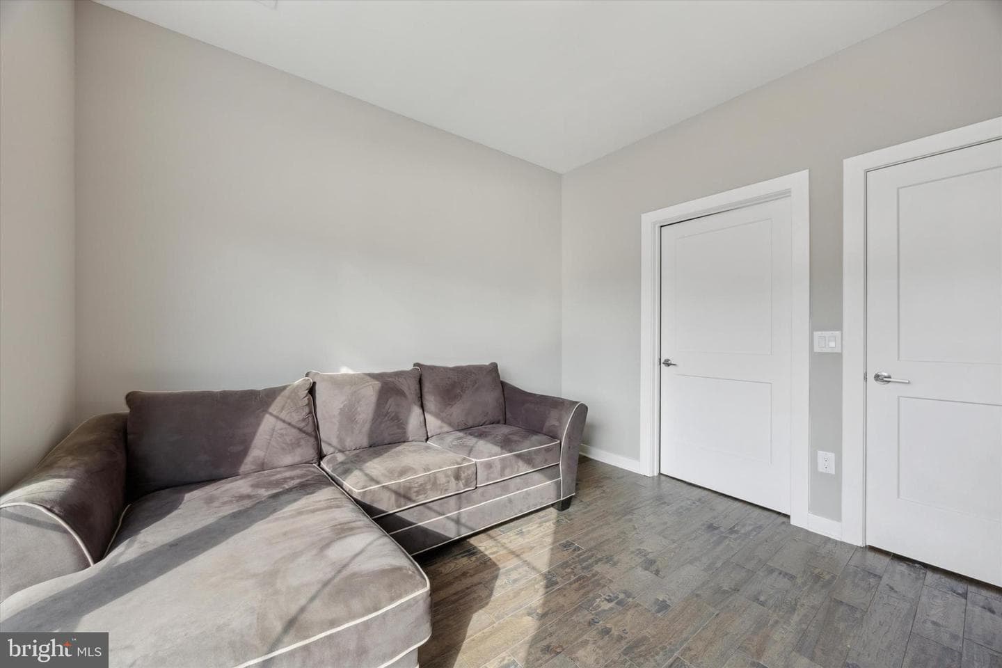 4537 Riverside Way photo 18
