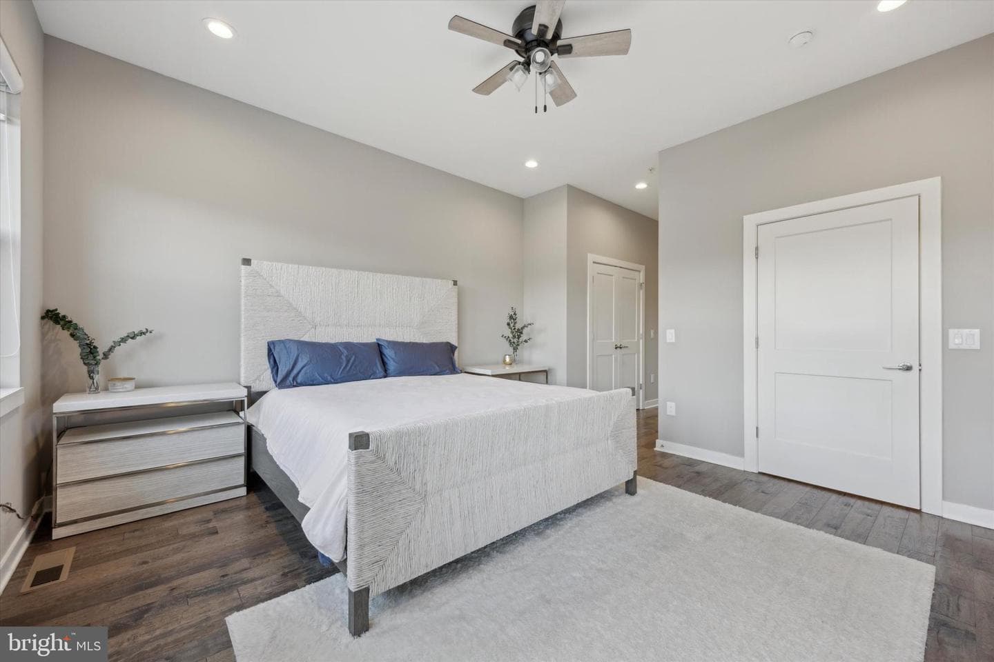 4537 Riverside Way photo 23